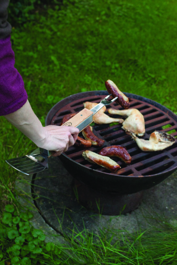 4in1 Foldable BBQ tool in use image